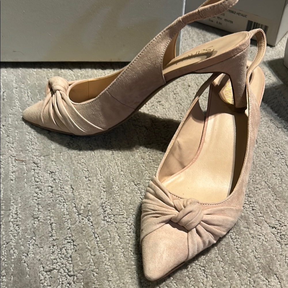 Franco Sarto Pink Heels with Knotted Detail - Picture 1 of 4